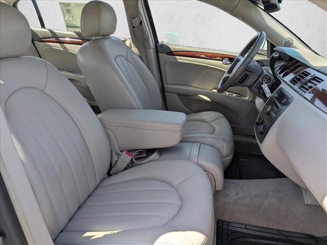 Used 2007 Buick Lucerne CXL w/ Luxury Package FWD image 18