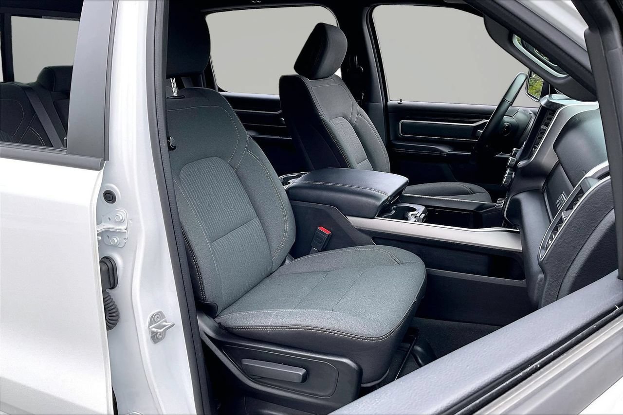 Used 2023 RAM 1500 Big Horn AWD/4WD image 22