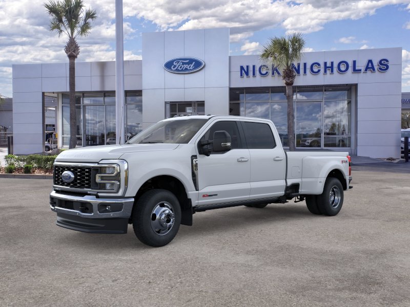 New 2026 Ford F350 Lariat w/ Lariat Ultimate Package