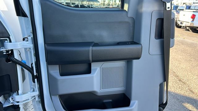 New 2026 Ford F550 4x4 SuperCab Super Duty image 19