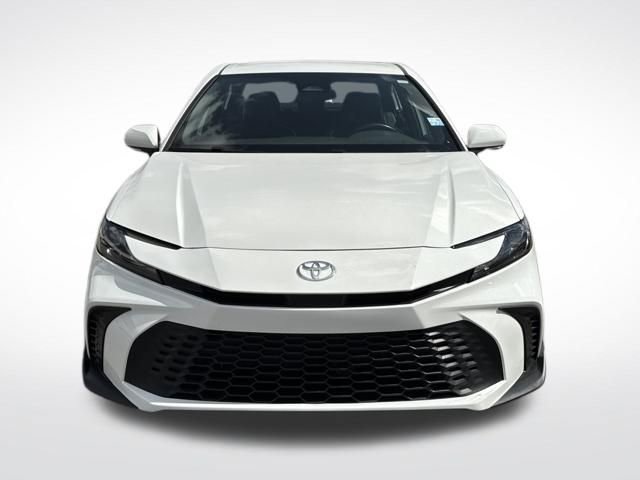 Used 2025 Toyota Camry SE FWD image 10