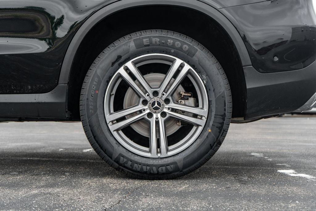 Used 2021 Mercedes-Benz GLC 300 4MATIC image 9