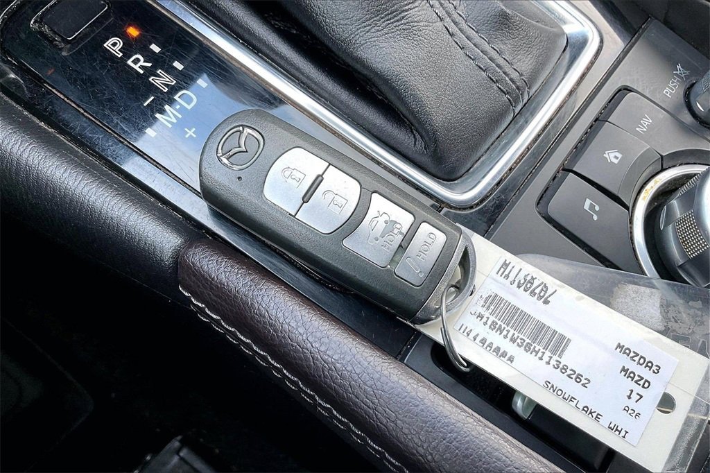Used 2017 MAZDA MAZDA3 Grand Touring image 36
