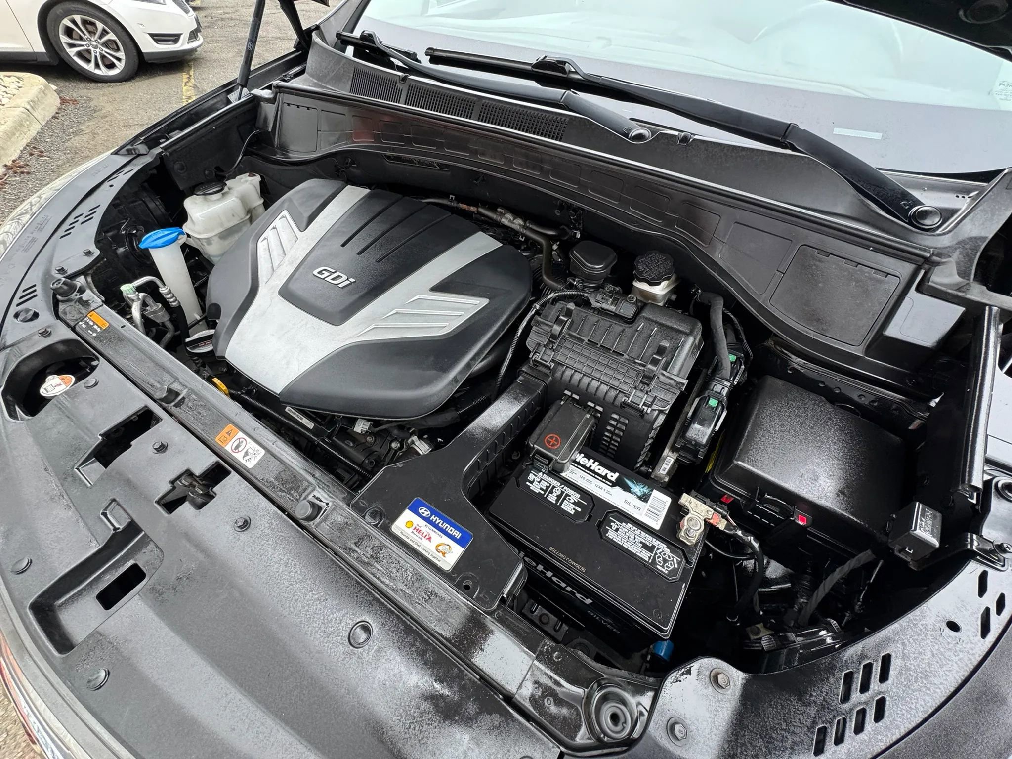 Used 2017 Hyundai Santa Fe AWD image 34