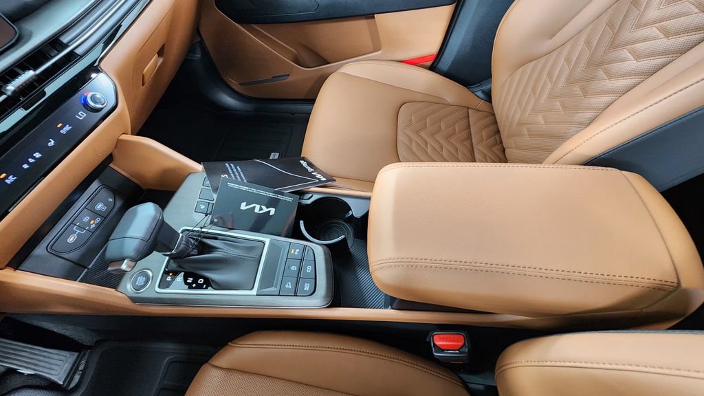 New 2026 Kia Sportage X-Line w/ X-Line Premium Package AWD/4WD image 30