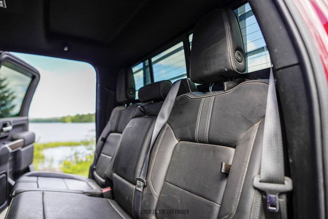 Used 2022 Chevrolet Silverado 3500 High Country AWD/4WD image 33