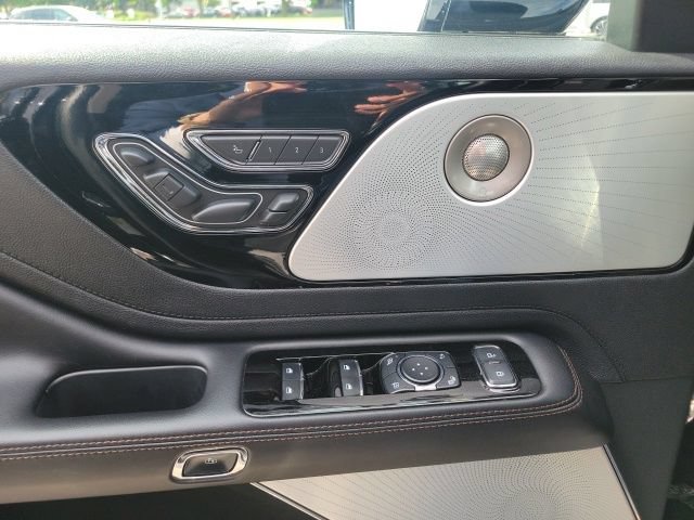 Certified 2023 Lincoln Aviator Reserve w/ Equipment Group 201A AWD/4WD image 46
