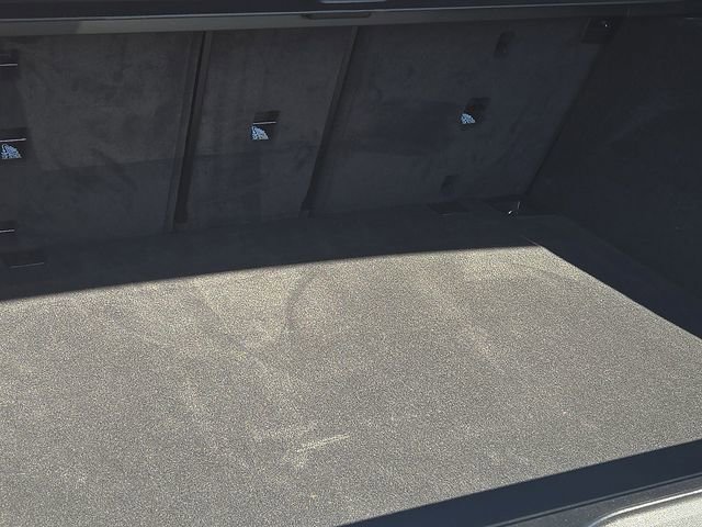 Used 2024 BMW X5 sDrive40i w/ Parking Assistance Package image 11