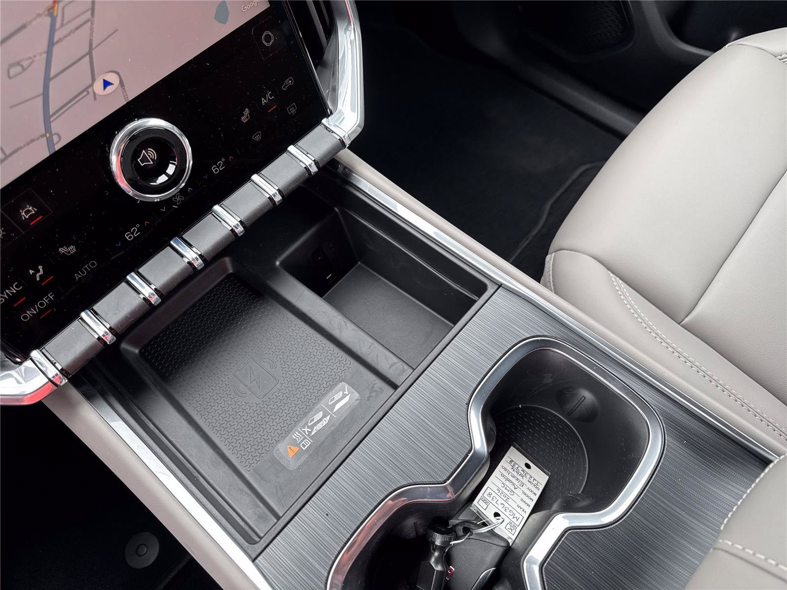 New 2026 GMC Acadia Elevation w/ Elevation Premium Package FWD image 31