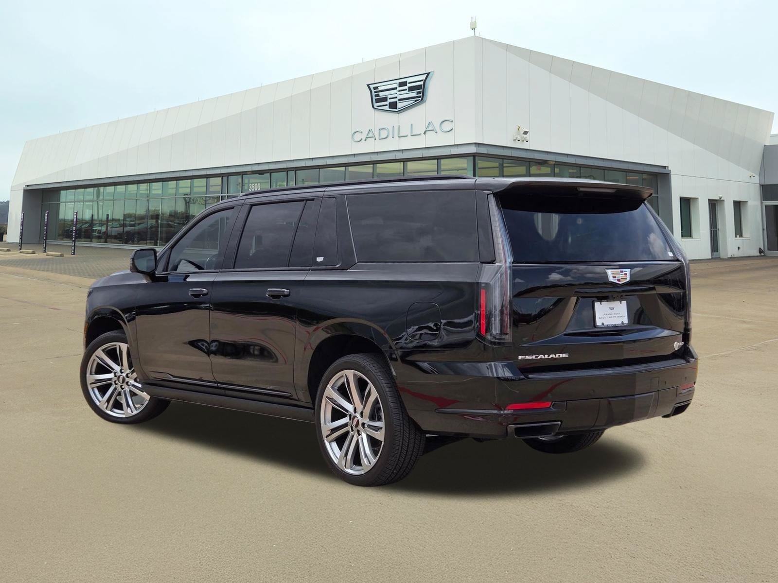 New 2026 Cadillac Escalade ESV Sport w/ Touring Package AWD/4WD image 4
