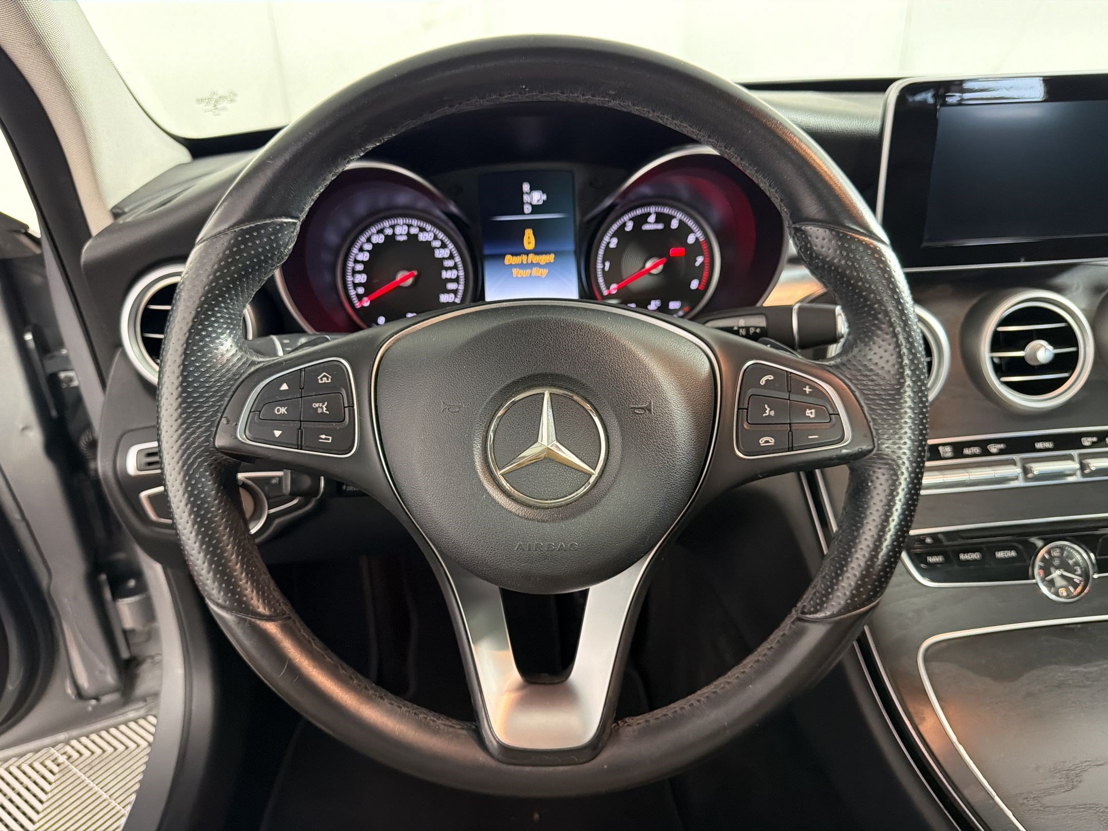 Used 2015 Mercedes-Benz C 300 4MATIC Sedan image 11