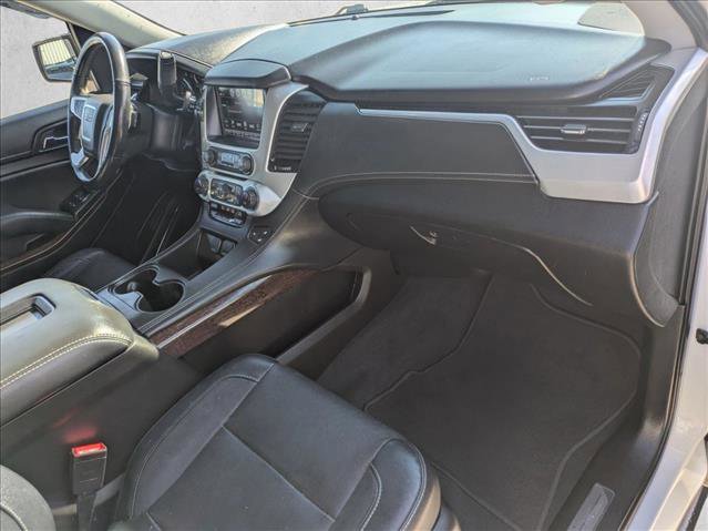 Used 2019 GMC Yukon XL SLT image 24
