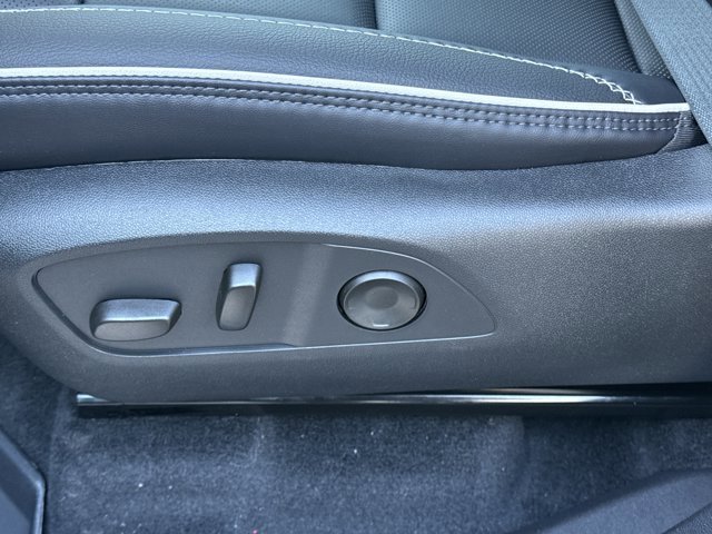 New 2026 GMC Acadia Denali w/ Super Cruise Package image 17