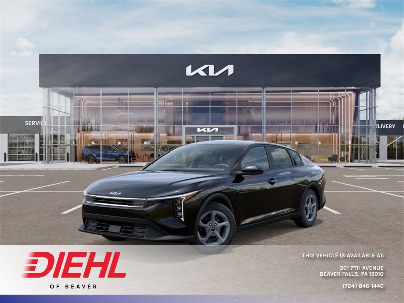 New 2025 Kia K4 LXS