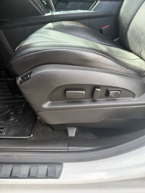 Used 2012 Chevrolet Equinox LTZ AWD/4WD image 17