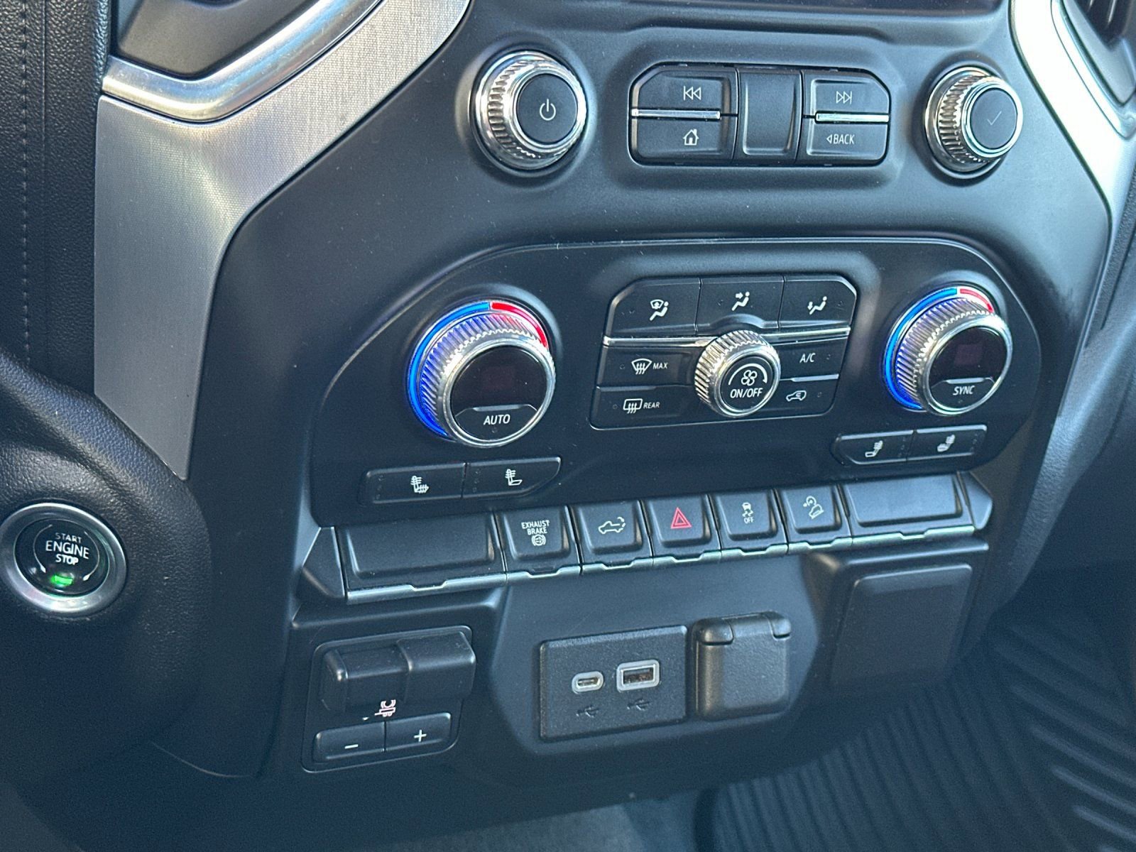 Used 2022 GMC Sierra 2500 SLE image 19