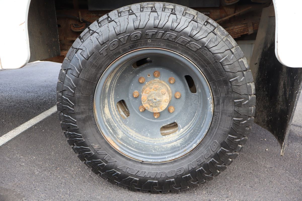 Used 2006 Ford F350 XL image 40