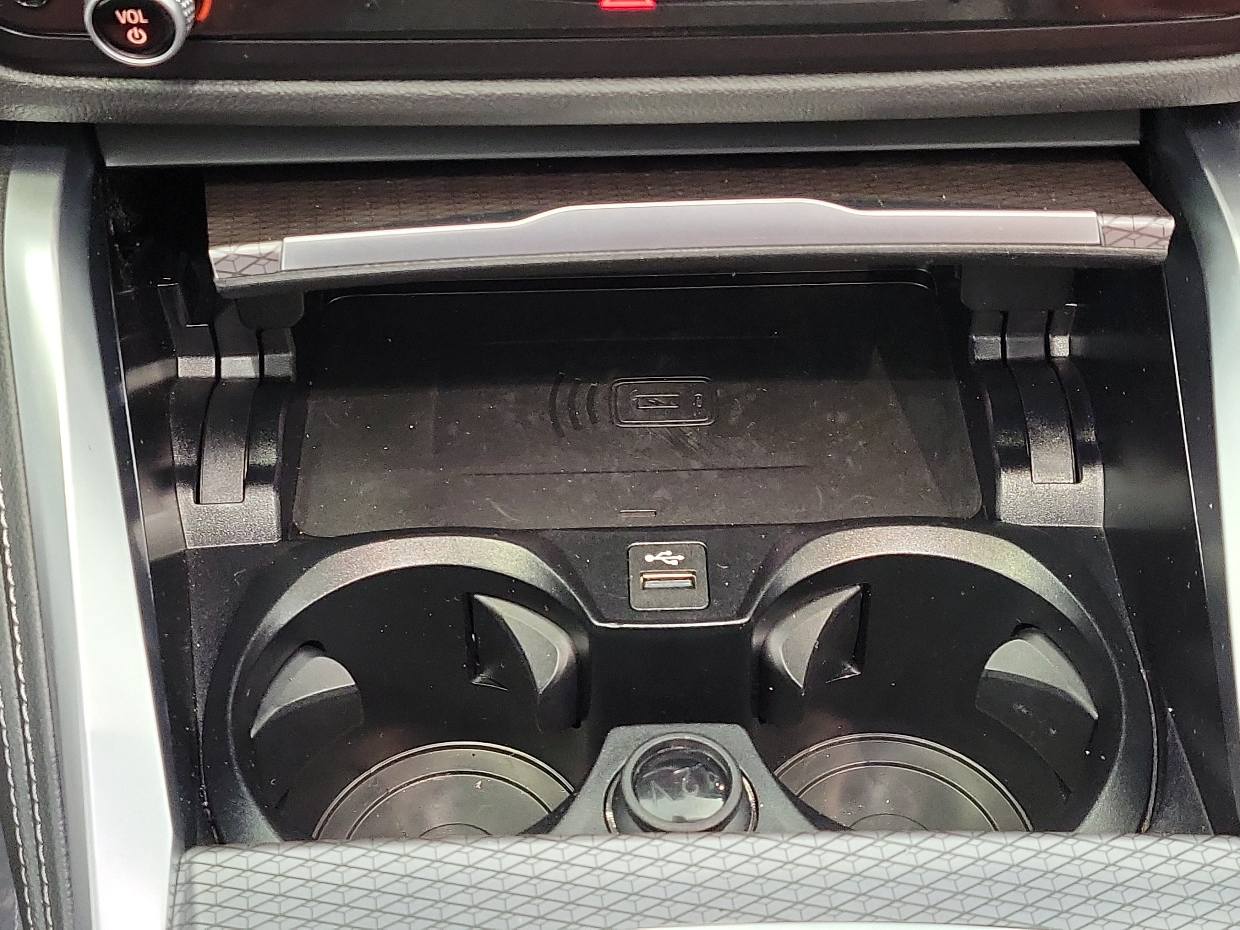 Used 2026 BMW M440i Convertible RWD image 24