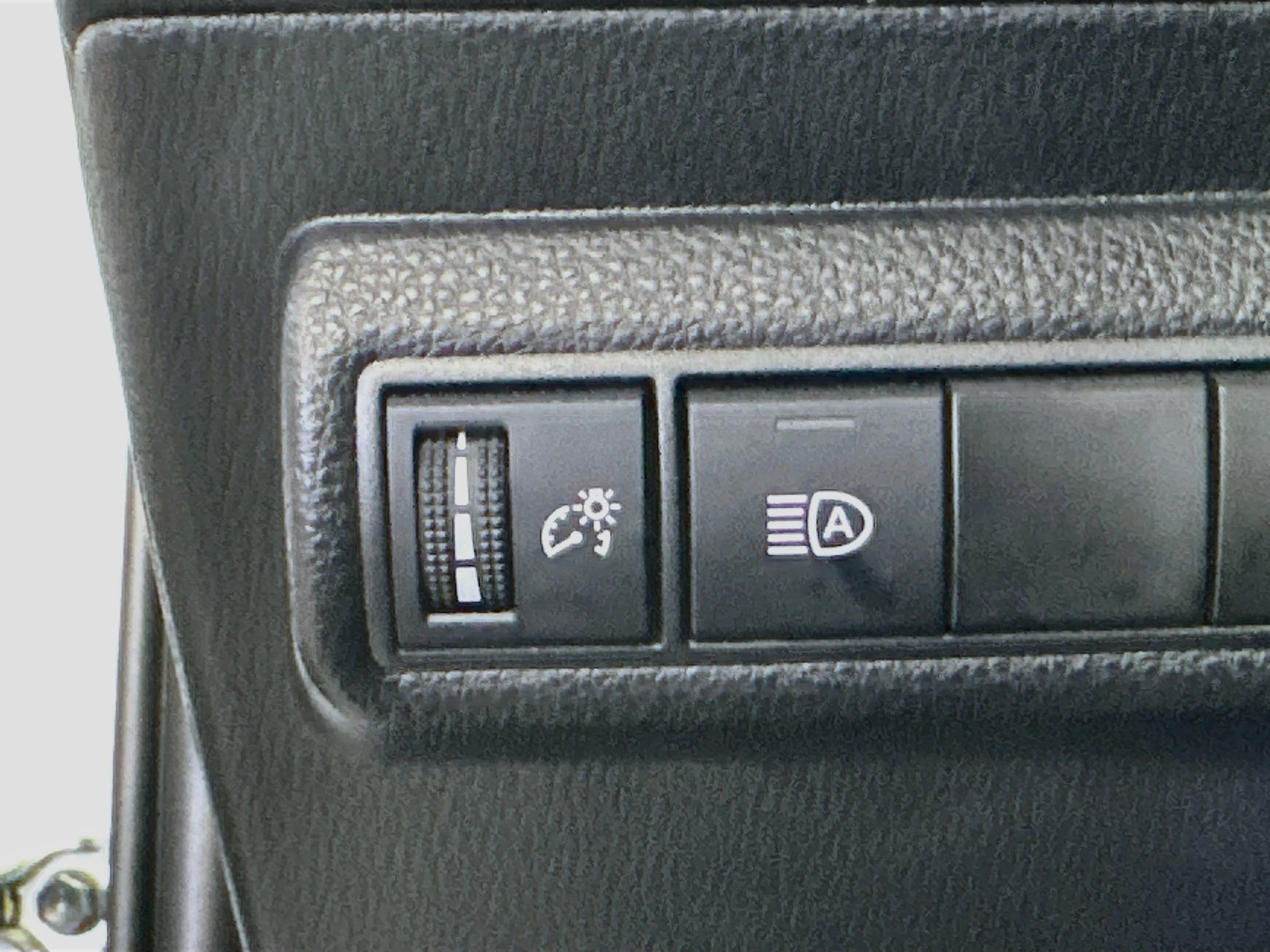 Used 2026 Toyota Corolla LE FWD image 17