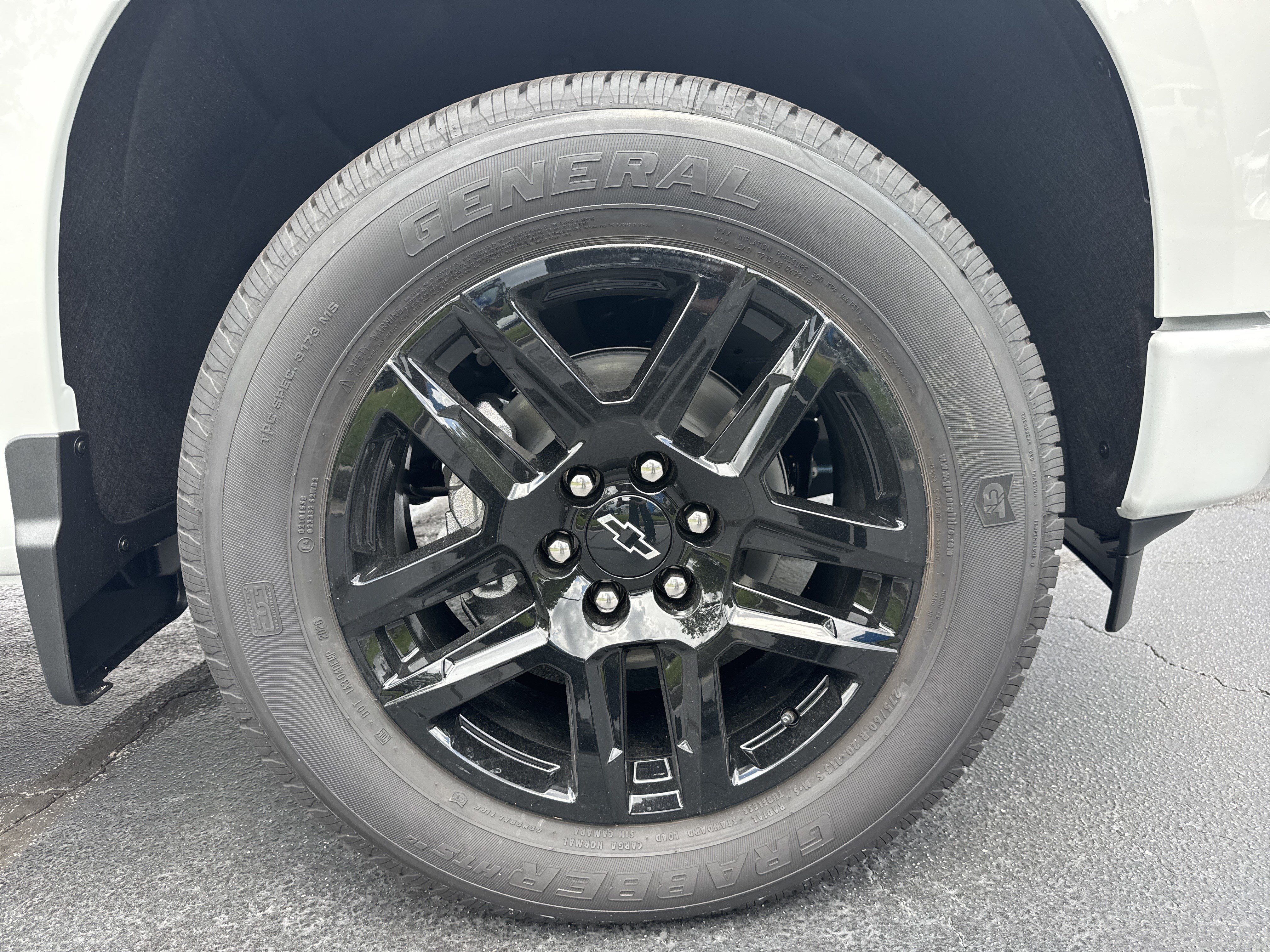 New 2026 Chevrolet Silverado 1500 Custom AWD/4WD image 12