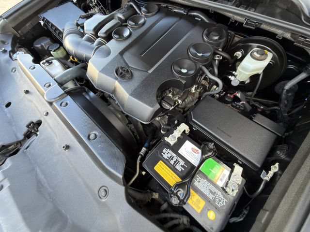 Used 2019 Toyota 4Runner SR5 Premium RWD image 32