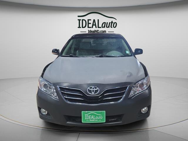 Used 2011 Toyota Camry XLE w/ XLE Extra-Value Pkg #1 image 4