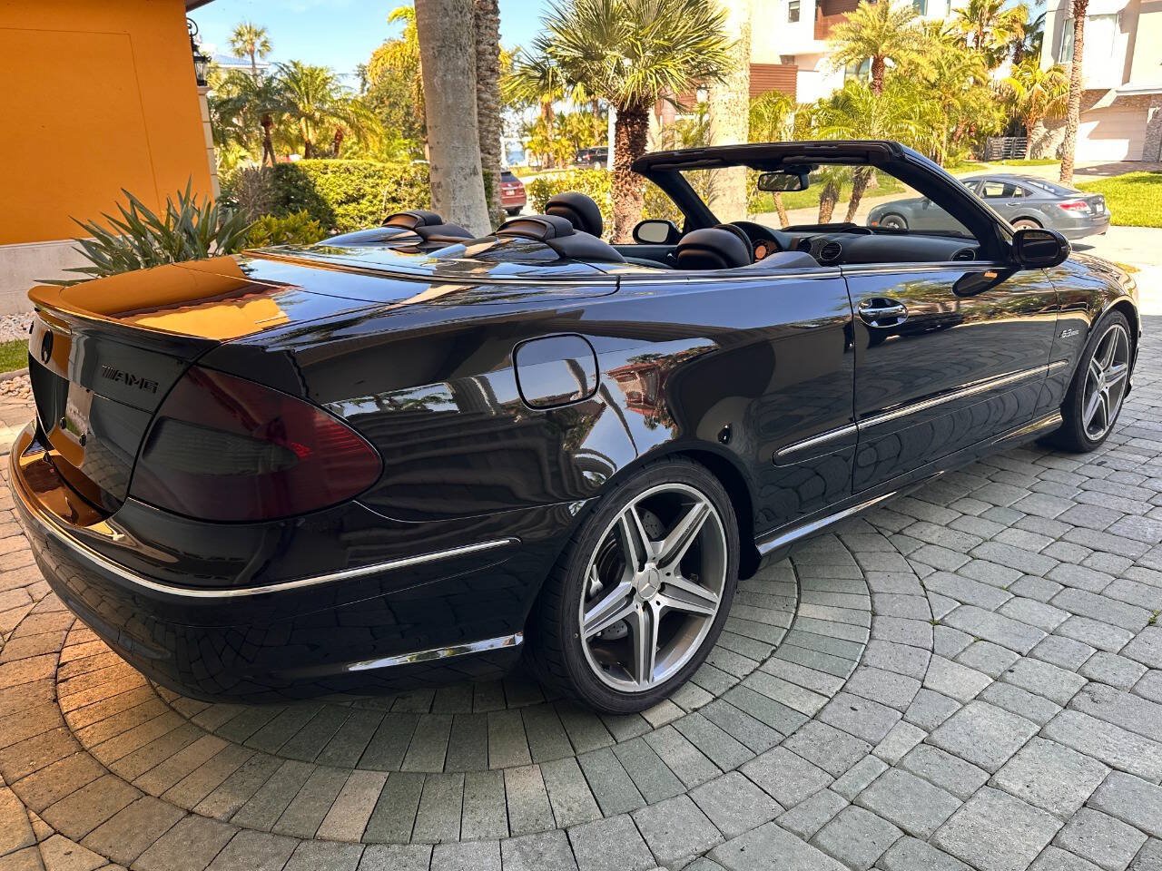 Used 2007 Mercedes-Benz CLK 63 AMG Cabriolet image 31