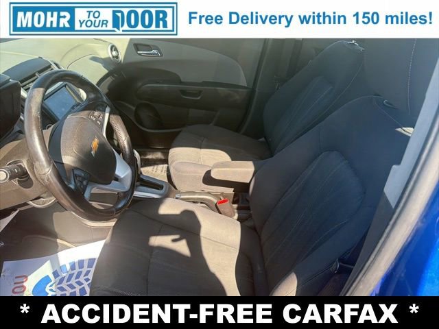 Used 2018 Chevrolet Sonic LT w/ Convenience Package image 13