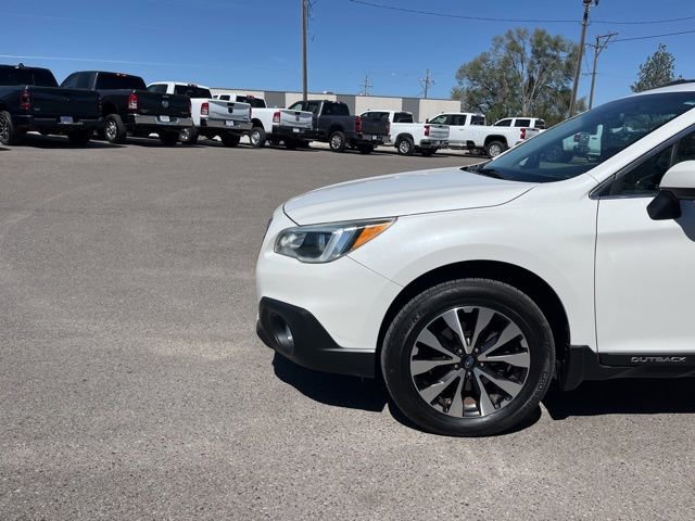 Used 2016 Subaru Outback 2.5i Limited AWD/4WD image 4