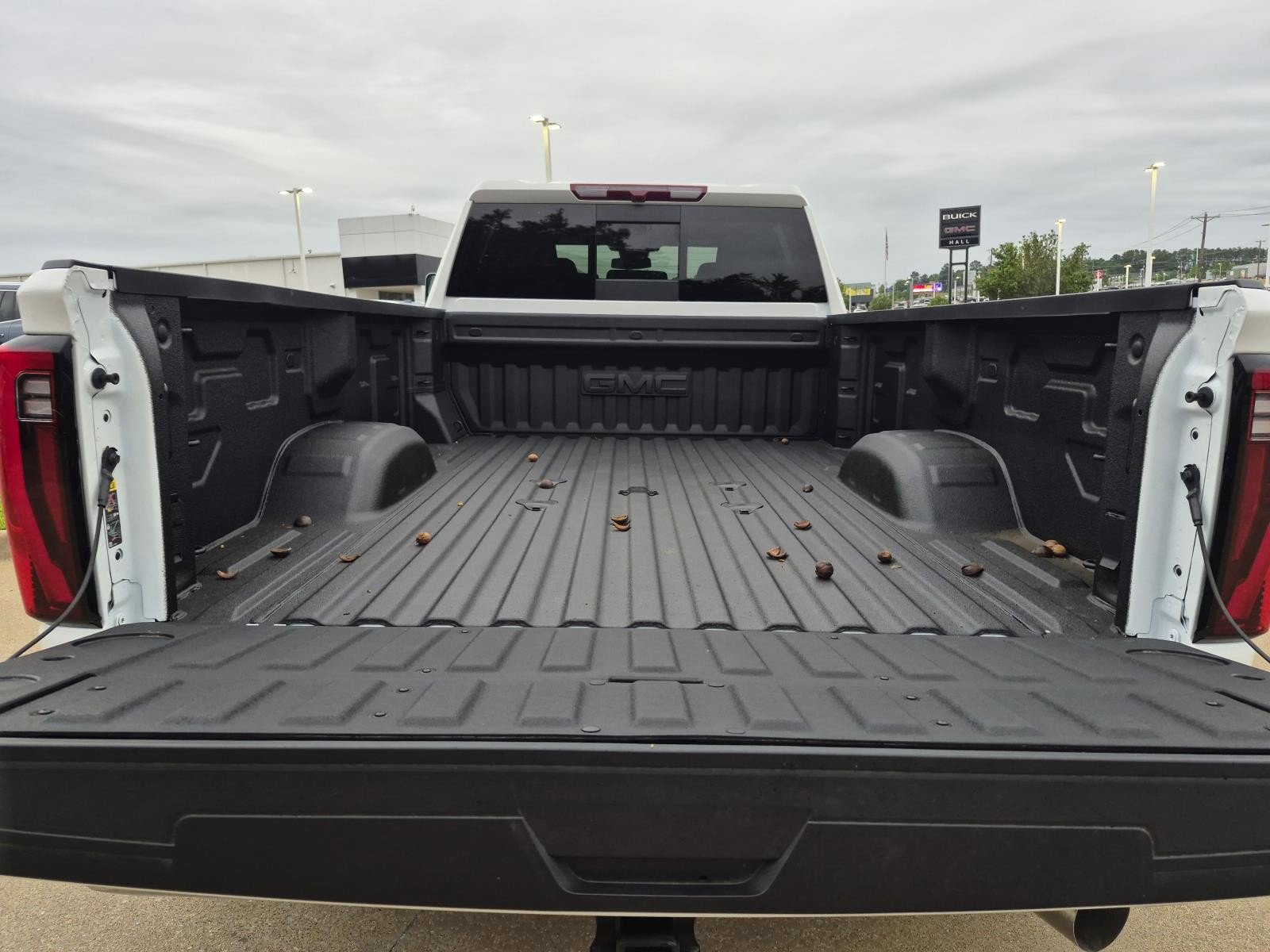 New 2026 GMC Sierra 3500 SLT w/ Texas SLT Premium Package image 7