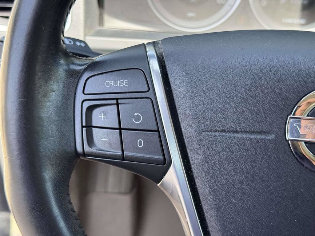 Used 2013 Volvo S60 T5 AWD/4WD image 11