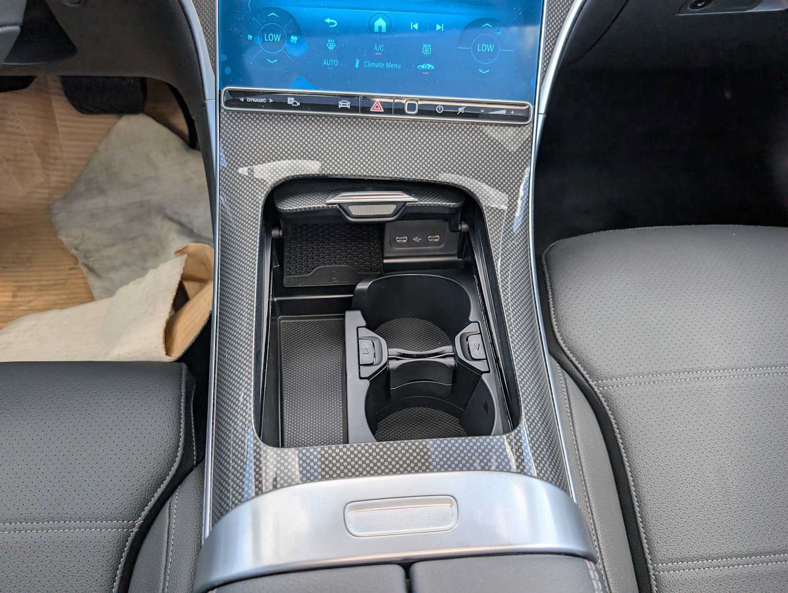 New 2026 Mercedes-Benz C 300 4MATIC Sedan image 12