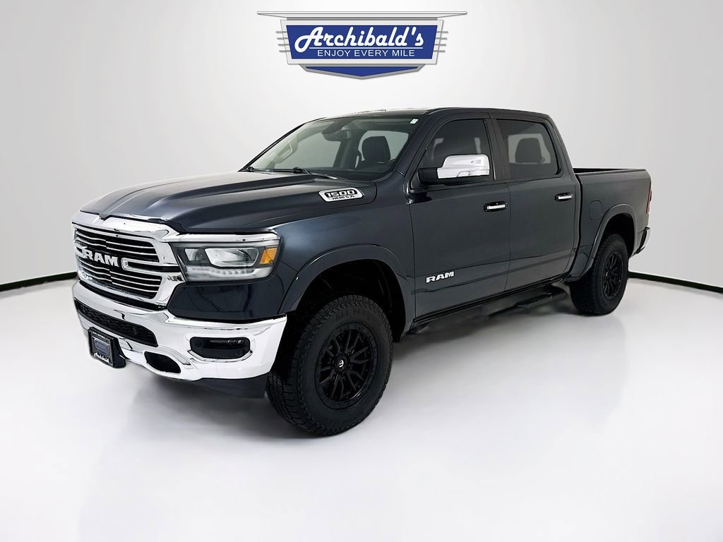 Used 2019 RAM 1500 Laramie AWD/4WD image 3