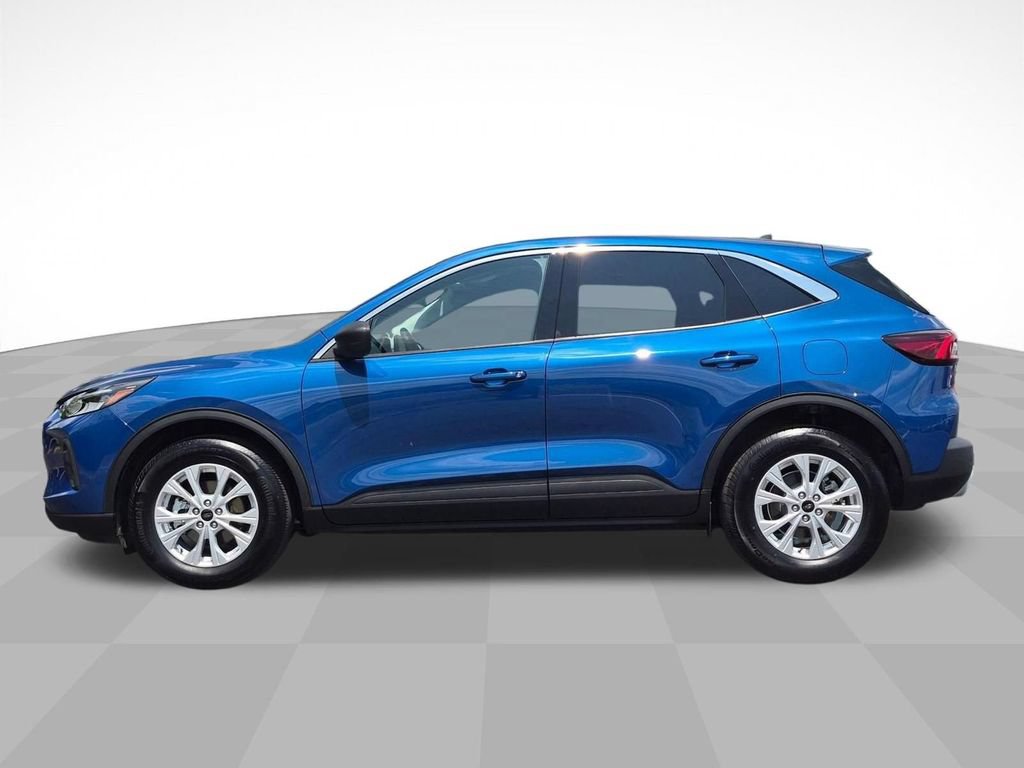 Used 2023 Ford Escape Active w/ Tech Pack #1 AWD/4WD image 6