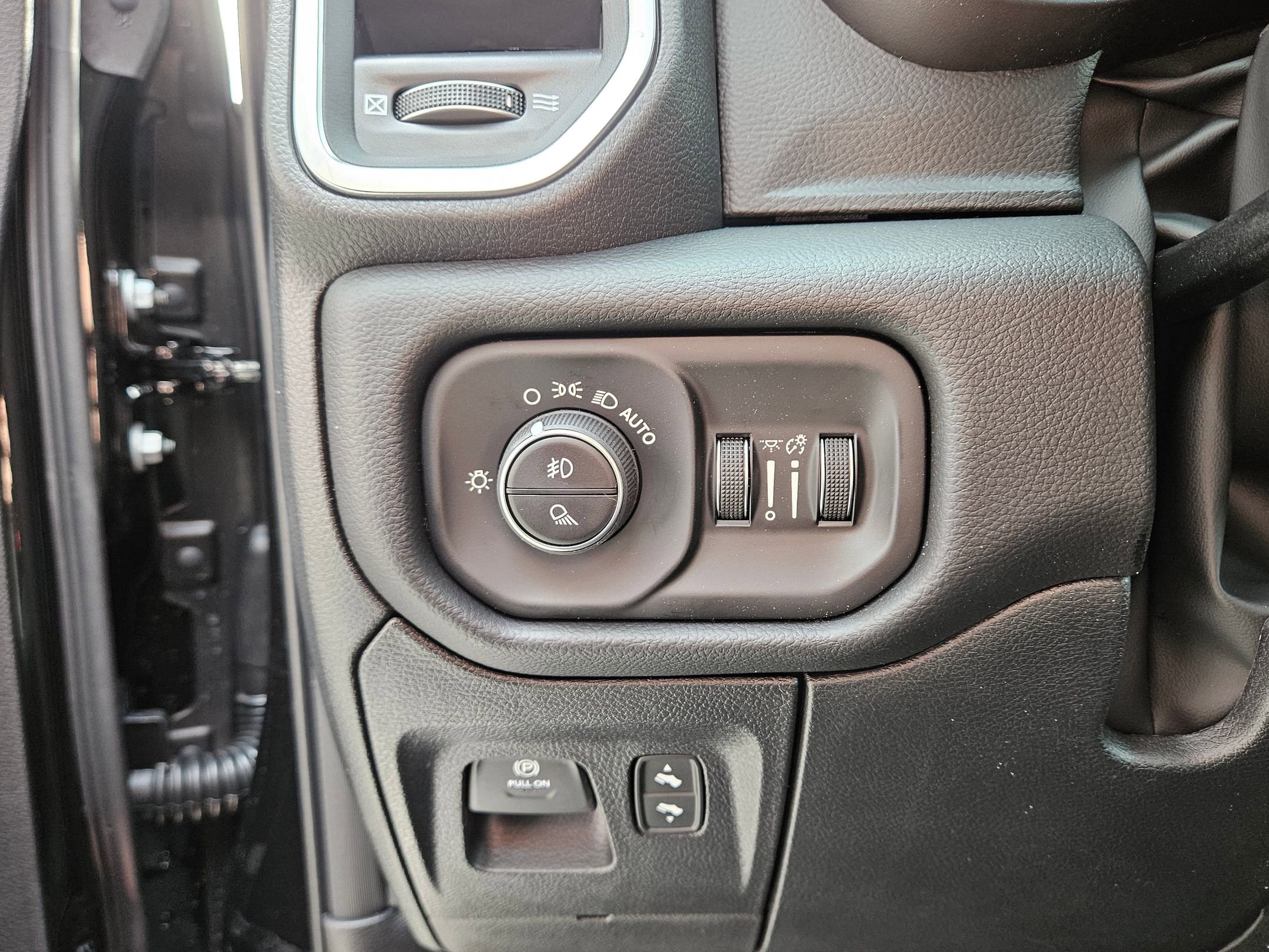 New 2026 RAM 1500 Big Horn image 17