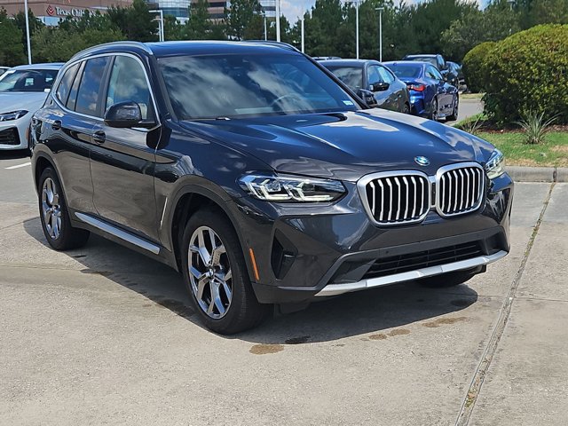 Used 2024 BMW X3 sDrive30i w/ Convenience Package RWD image 3