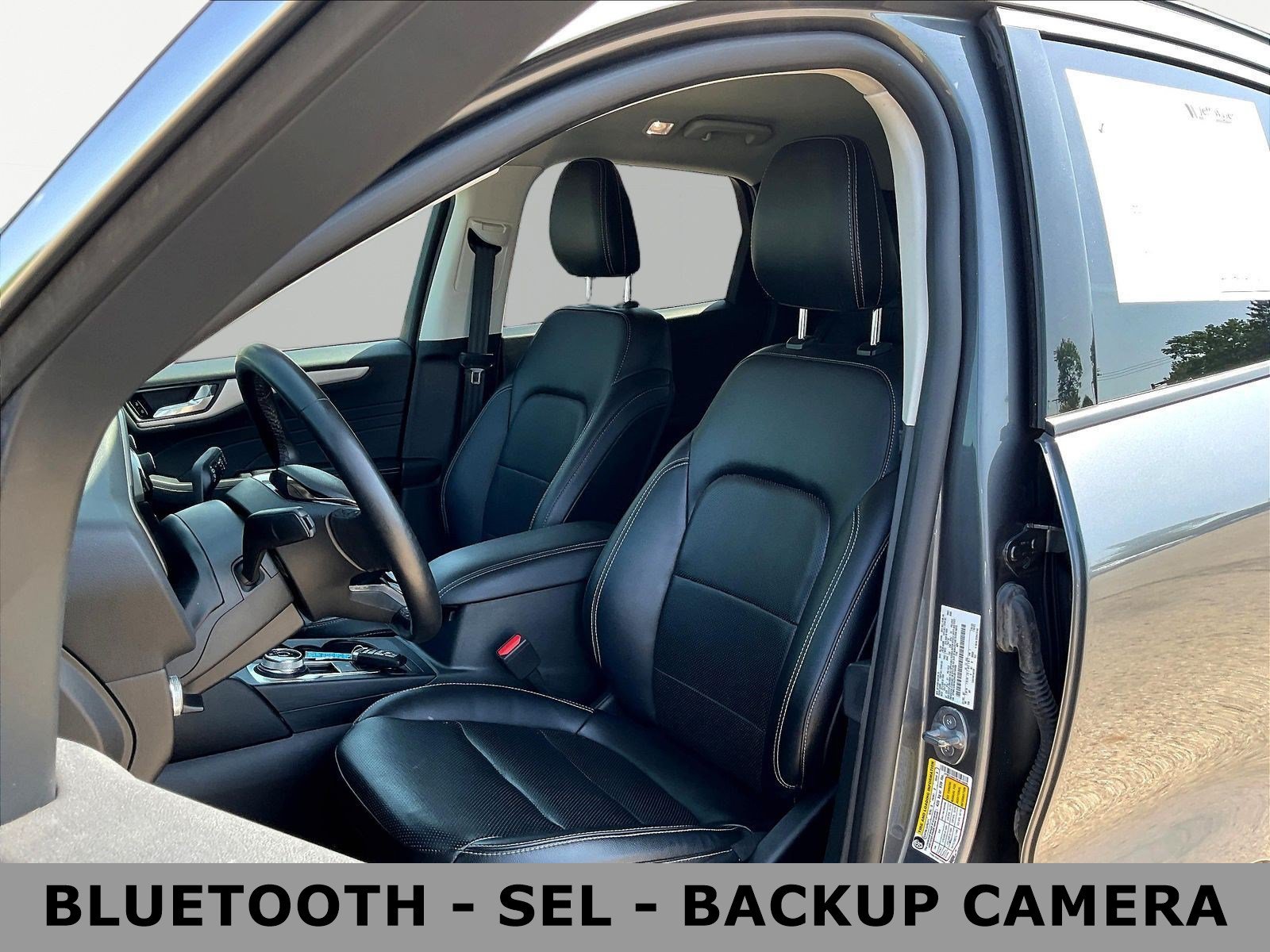 Used 2022 Ford Escape SEL AWD/4WD image 21