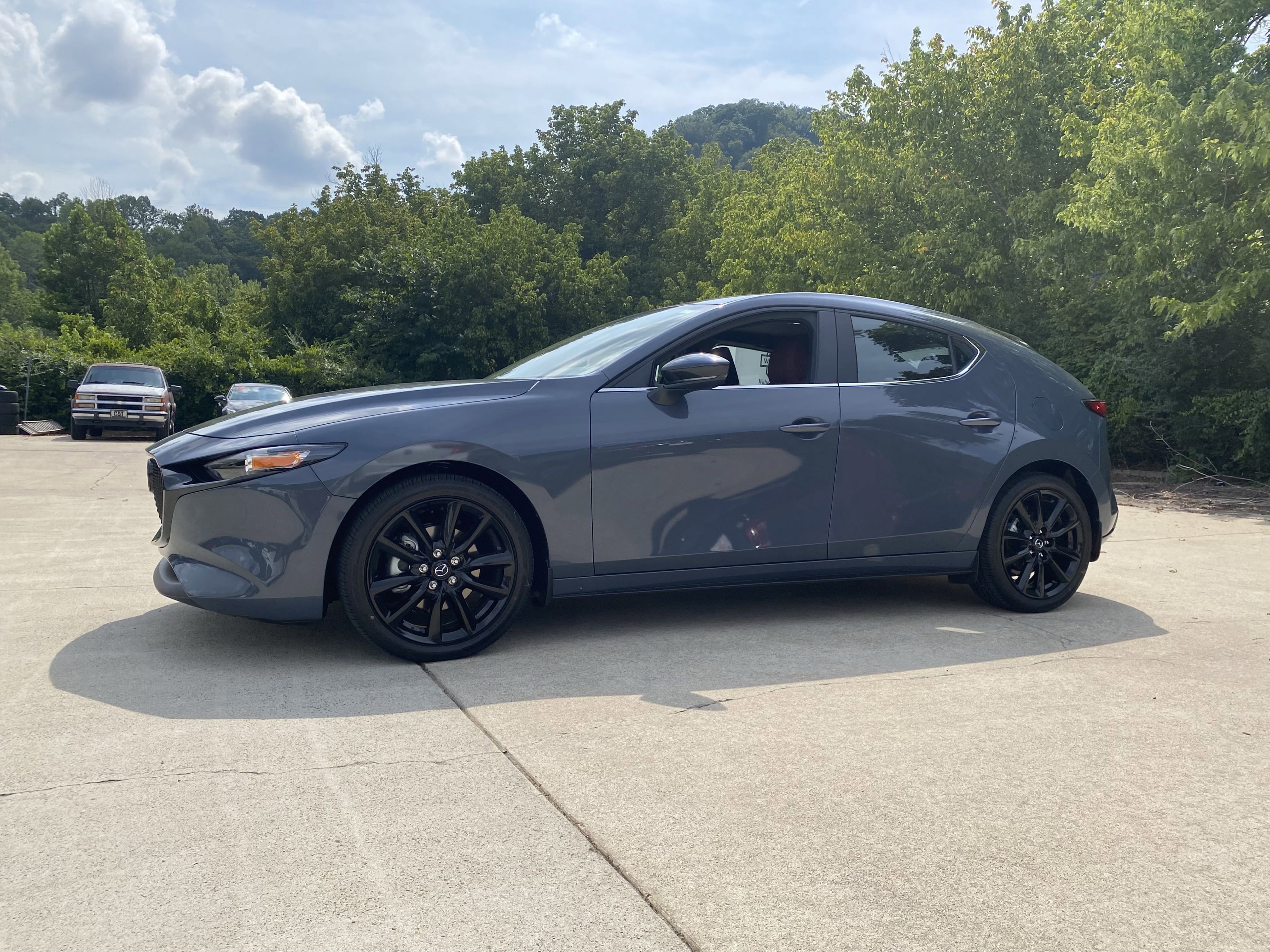 New 2025 MAZDA MAZDA3 Carbon image 2