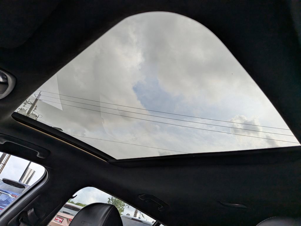 Used 2019 Kia Stinger GT2 image 25