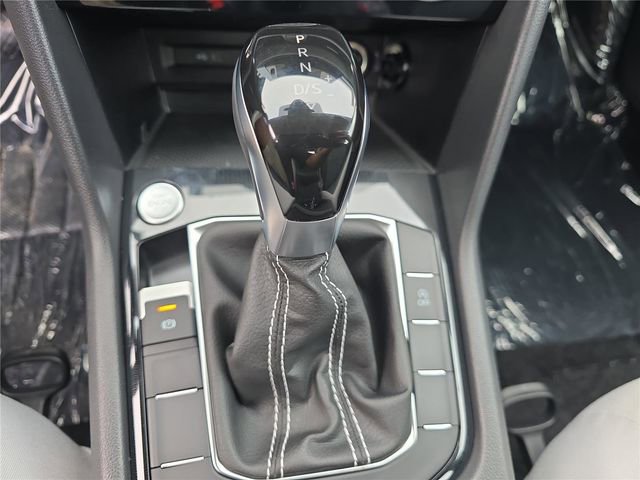 New 2025 Volkswagen Taos S image 19