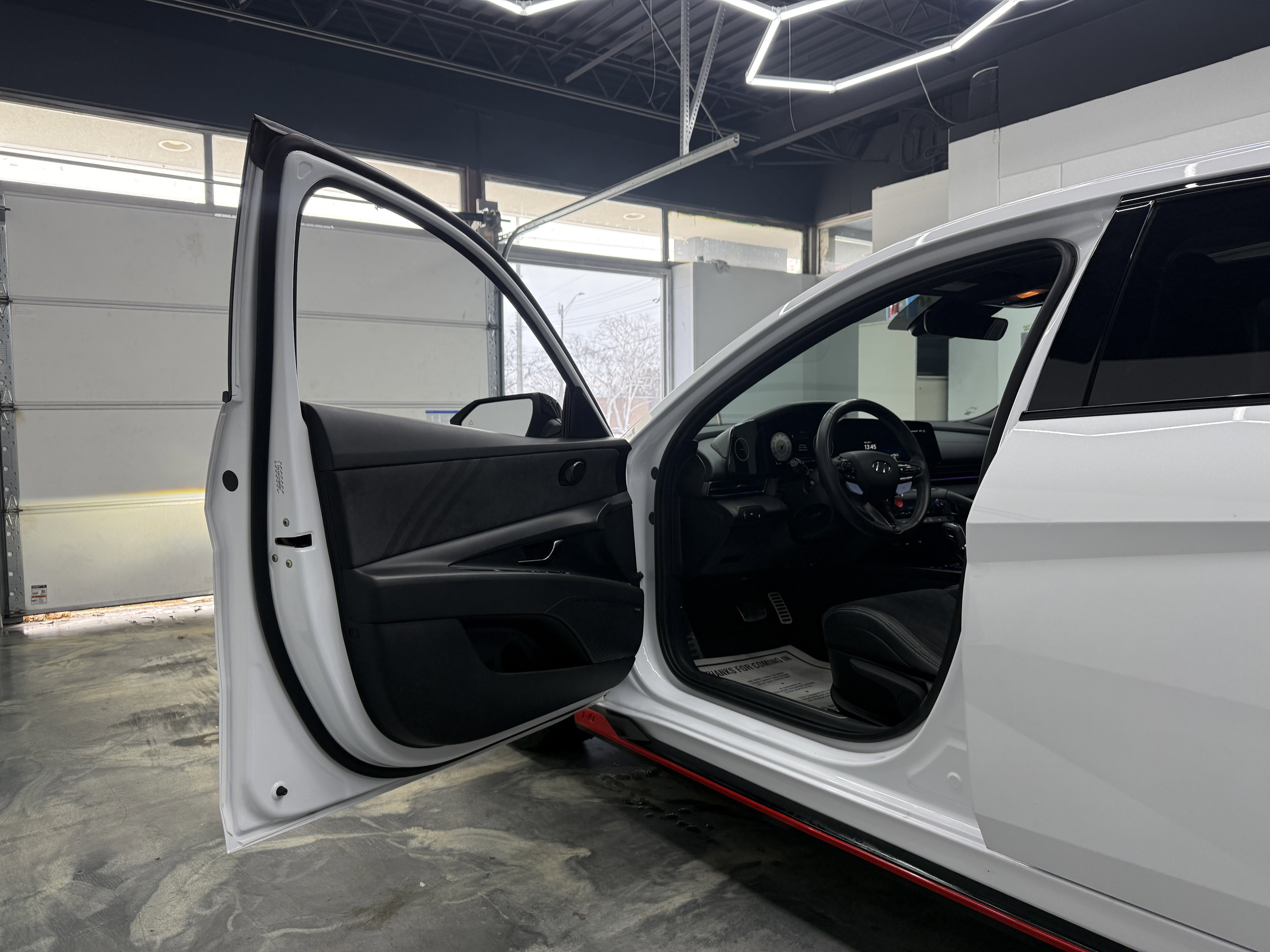 Used 2023 Hyundai Elantra N image 9