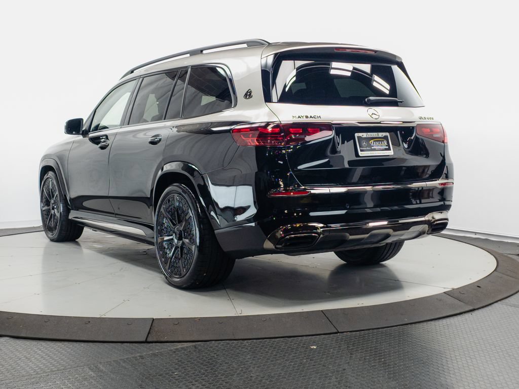 Used 2025 Mercedes-Benz Maybach GLS 600 4MATIC image 32