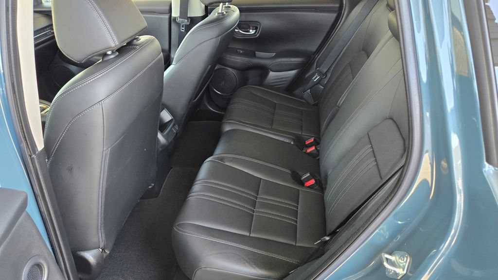 Used 2024 Honda HR-V EX-L image 11