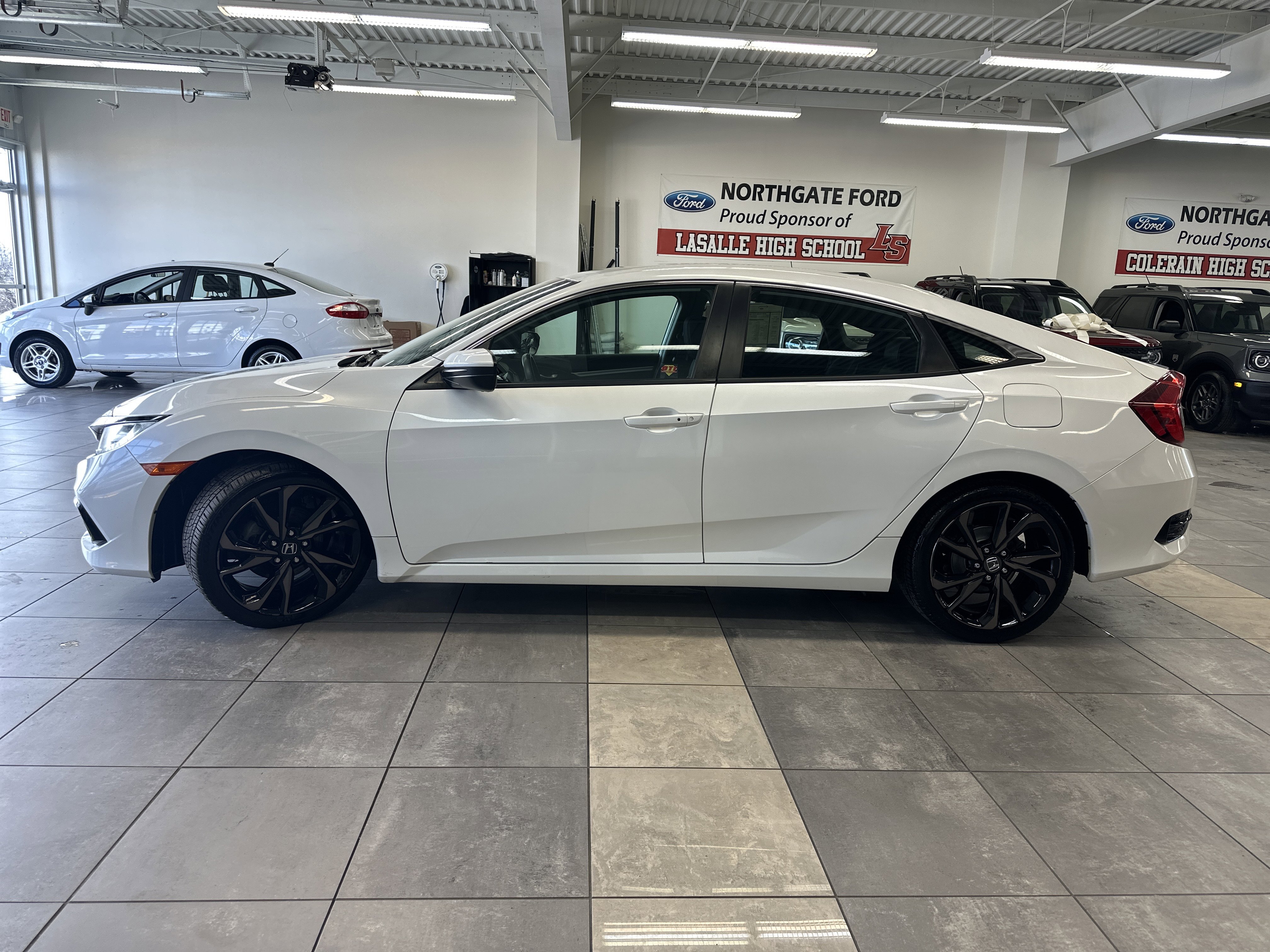 Used 2020 Honda Civic Sport image 16