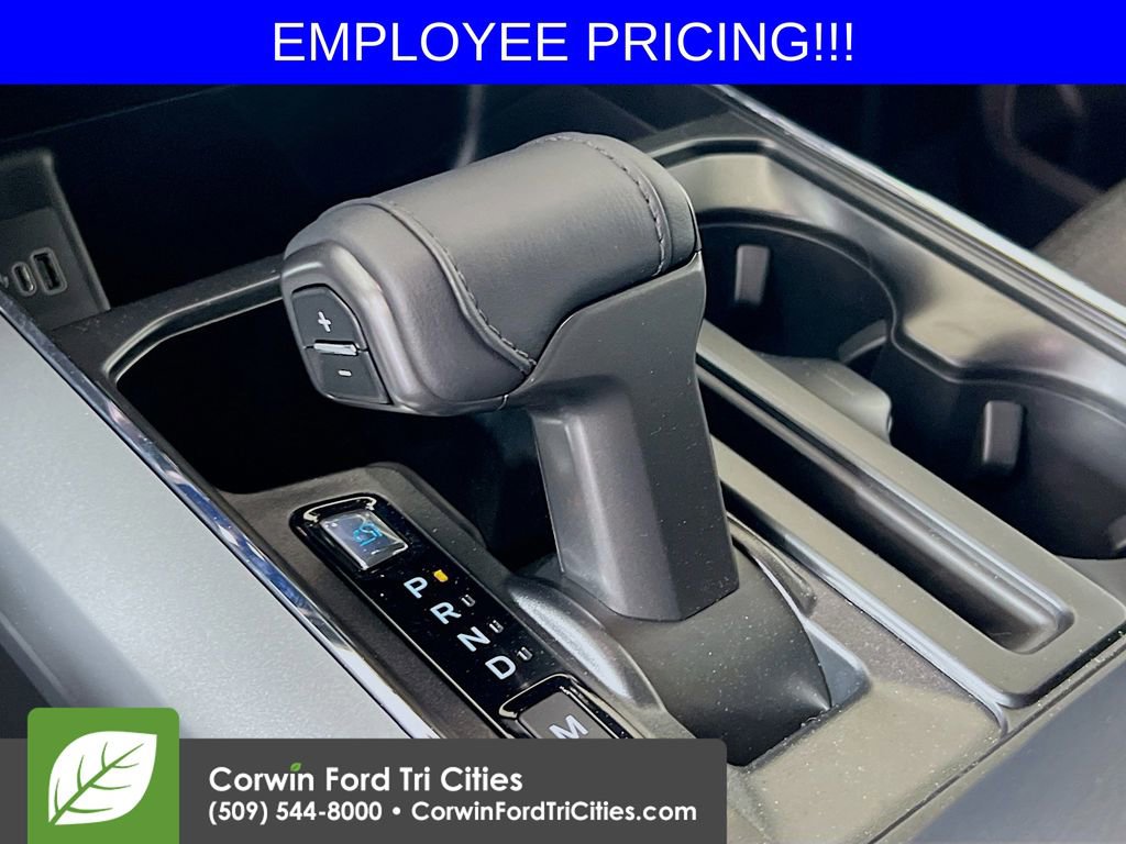 New 2026 Ford F150 XLT w/ Equipment Group 302A MID AWD/4WD image 10