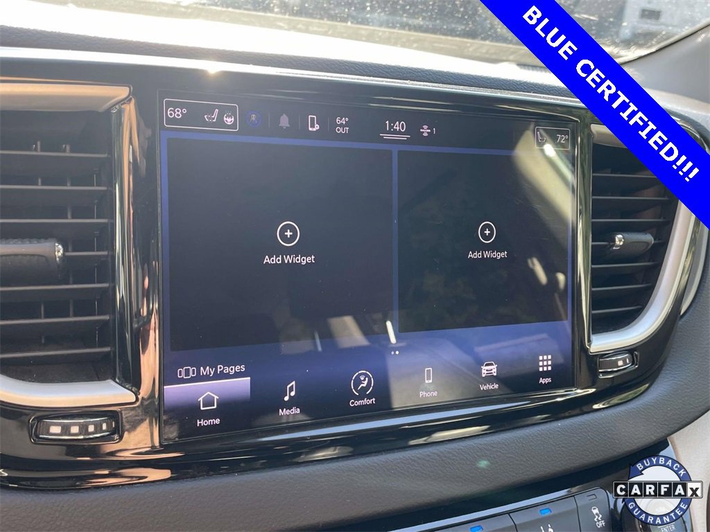 Used 2022 Chrysler Pacifica Touring-L image 26