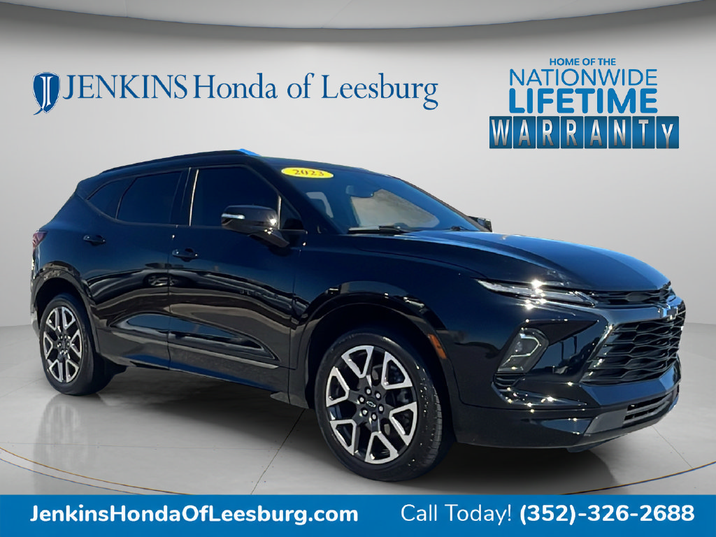 Used 2023 Chevrolet Blazer RS w/ LPO, Cargo Package FWD image 1