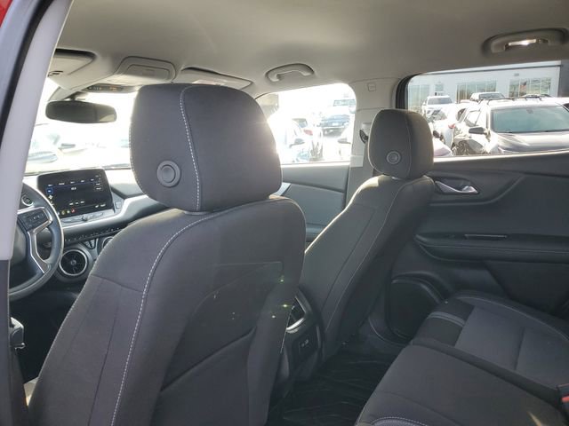 Certified 2024 Chevrolet Blazer LT w/ Convenience Package image 11