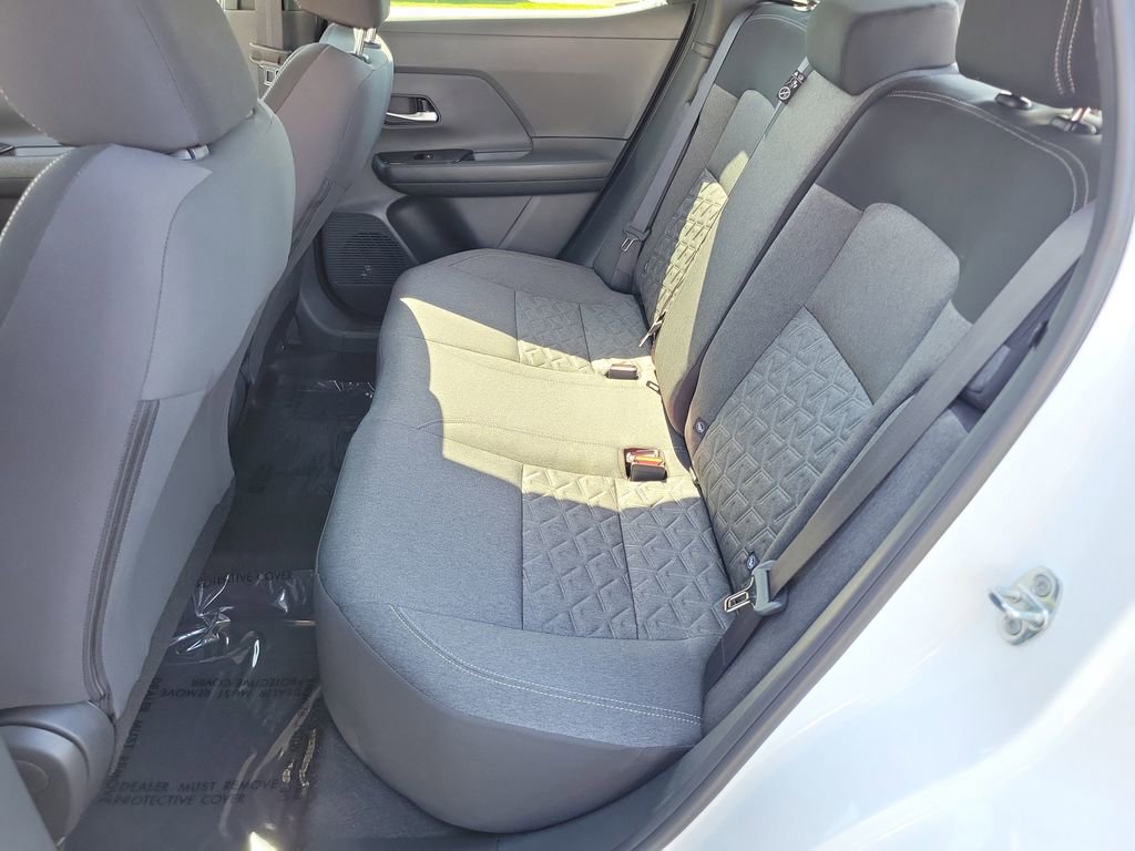 Used 2025 Nissan Kicks SV FWD image 23