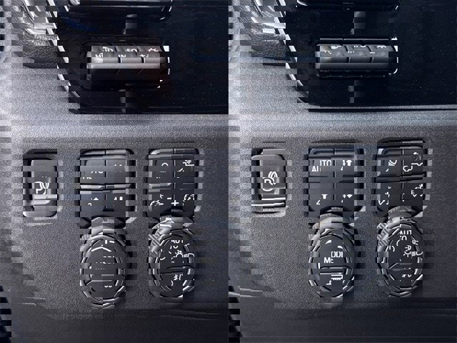 Used 2024 Chevrolet Silverado 1500 High Country w/ High Country Premium Package image 25